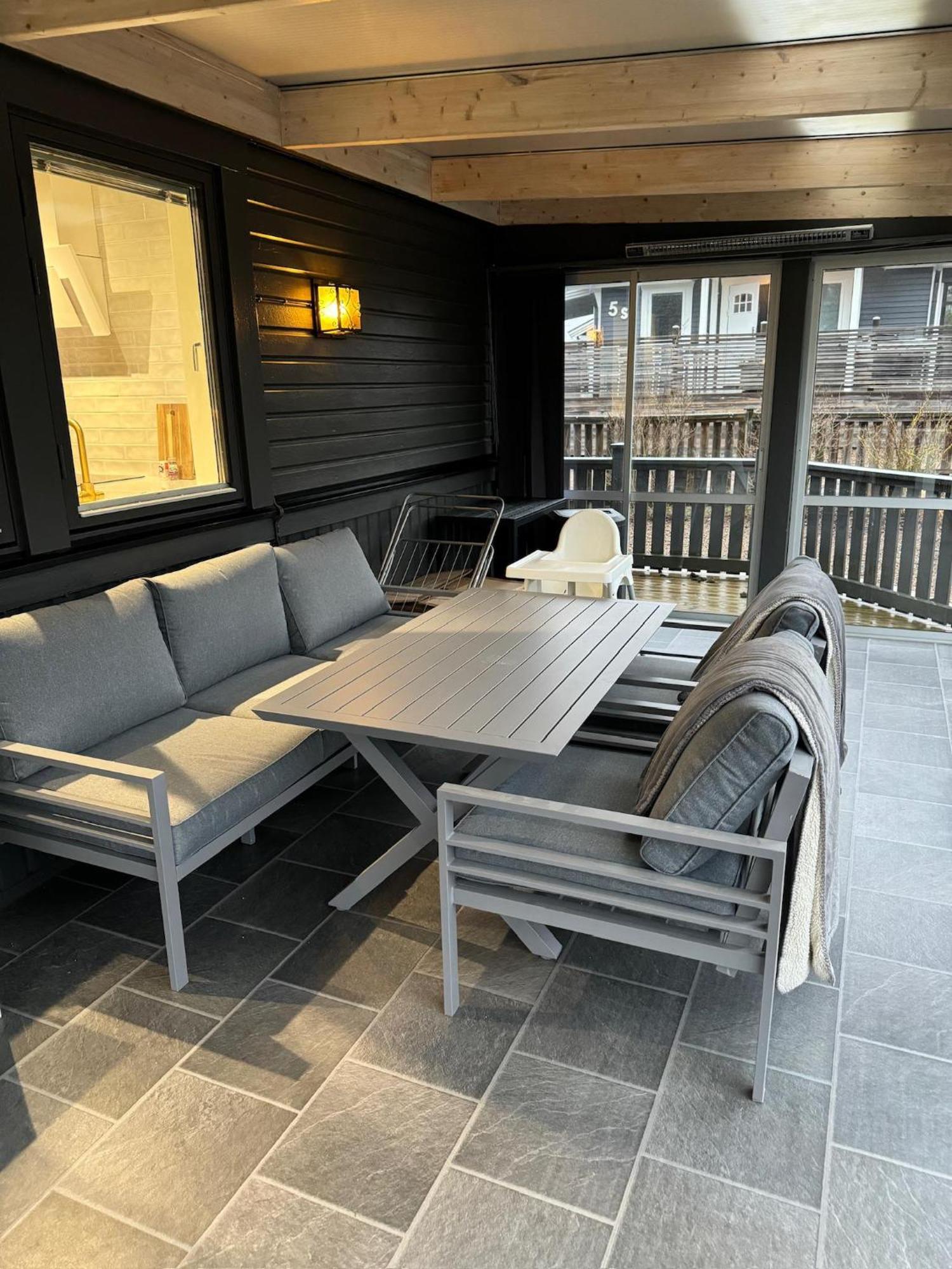 Charming 2-Floor House By The Sea In Ahus Sweden Vila Exterior foto